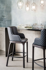 MAGDA COUTURE_bancos_cattelan italia_contemporani