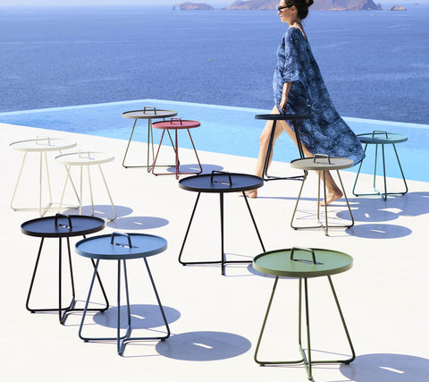 Mesa Auxiliar Grande On The Move