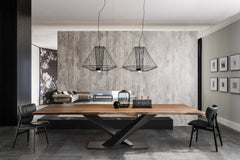 Stratos Wood